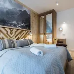 Royal Apartment