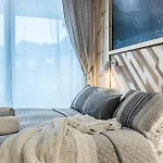 Royal Apartment