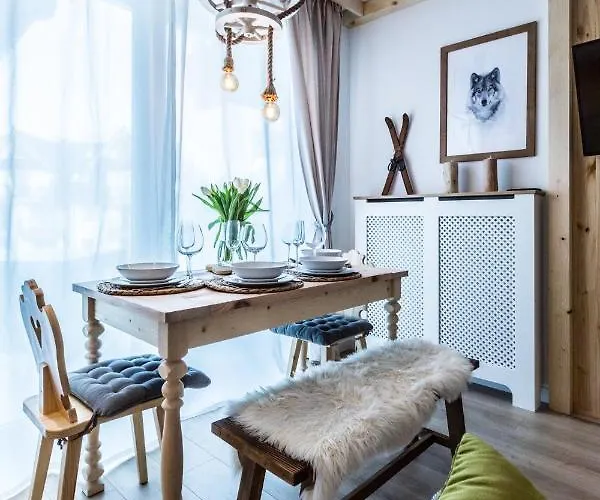 Royal 公寓 扎科帕内