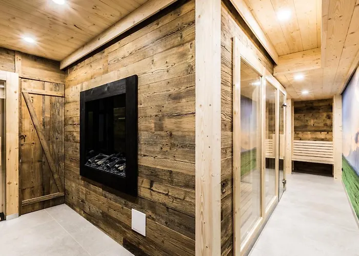 Royal زاكوباني