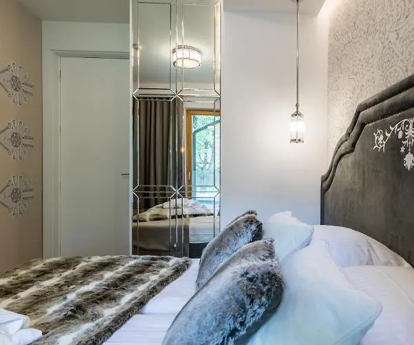 公寓 Royal 扎科帕内